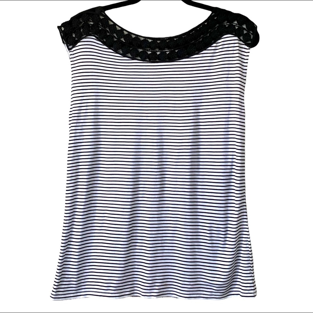 Ann Taylor LOFT Sleeveless Scoop Neck Blouse Women’s Size XS Black White…